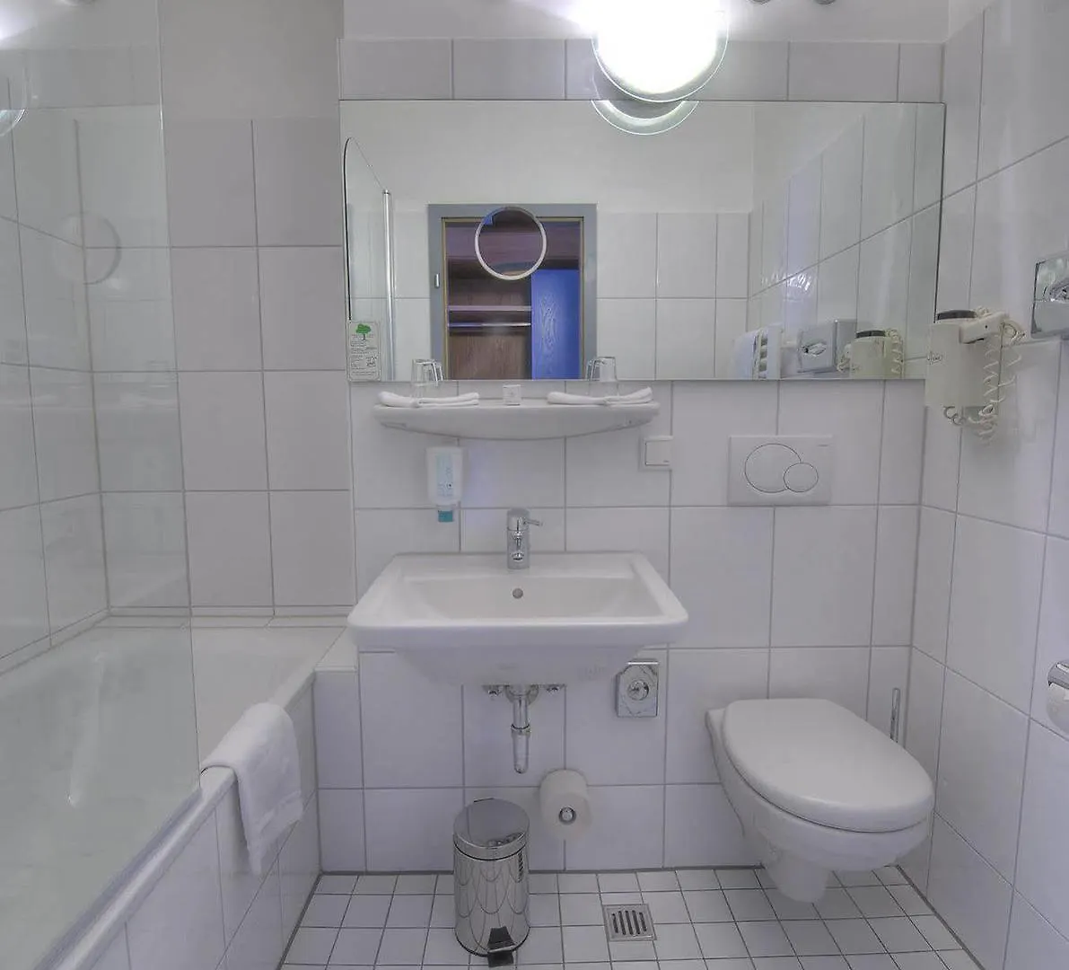 Duerer-Hotel Nürnberg 4*,  Tyskland